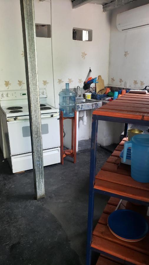 Lo De Reyes Monterrico Y Sipacate Hotel Las Quechas Luaran gambar