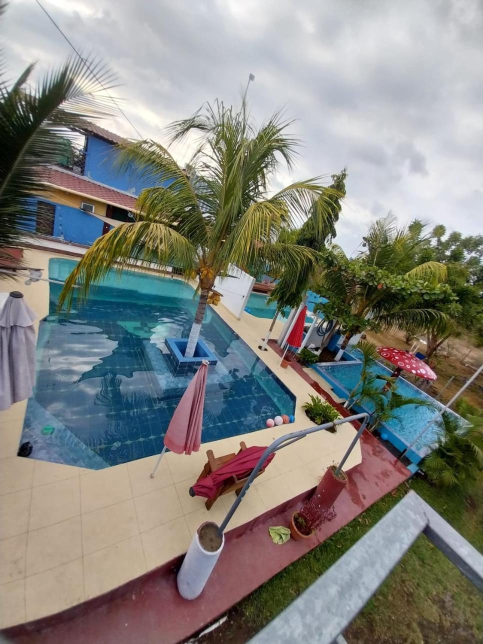 Lo De Reyes Monterrico Y Sipacate Hotel Las Quechas Luaran gambar