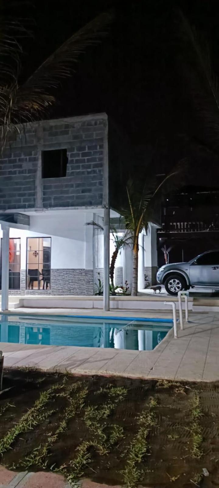 Lo De Reyes Monterrico Y Sipacate Hotel Las Quechas Luaran gambar